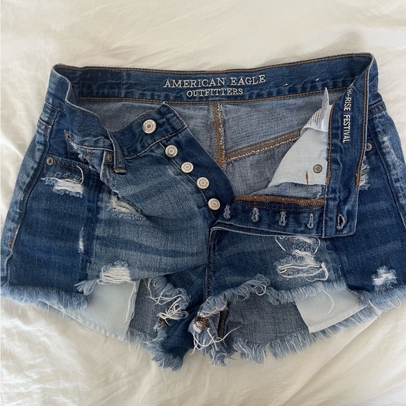 American Eagle Vintage Hi Rise Jean Shorts - Picture 2 of 6